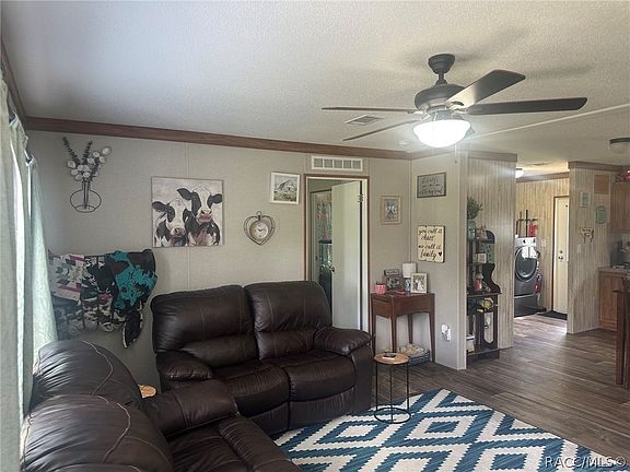 5th image of 7203 W Brady Ln