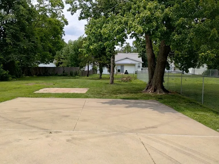 Plenty of back yard space.