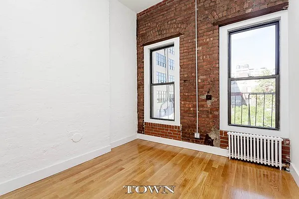 Rented by Town Residential | media 7