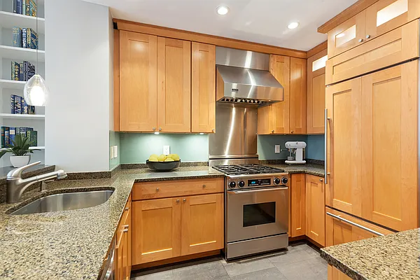 Sold by Corcoran | media 4