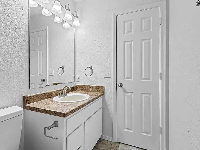 Greenleaf Townhomes — Photo 12