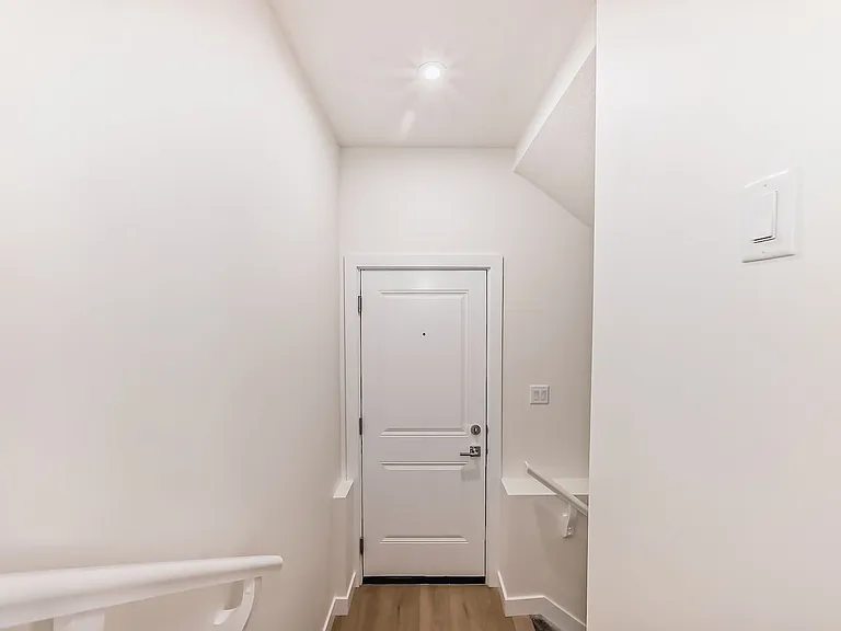 1520 Siskin Link NW #B — Photo 3