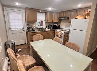 143 High St APT 5, Danvers, MA 01923