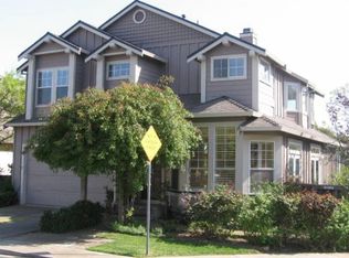 3 Castle Hill Ct, Vallejo, CA