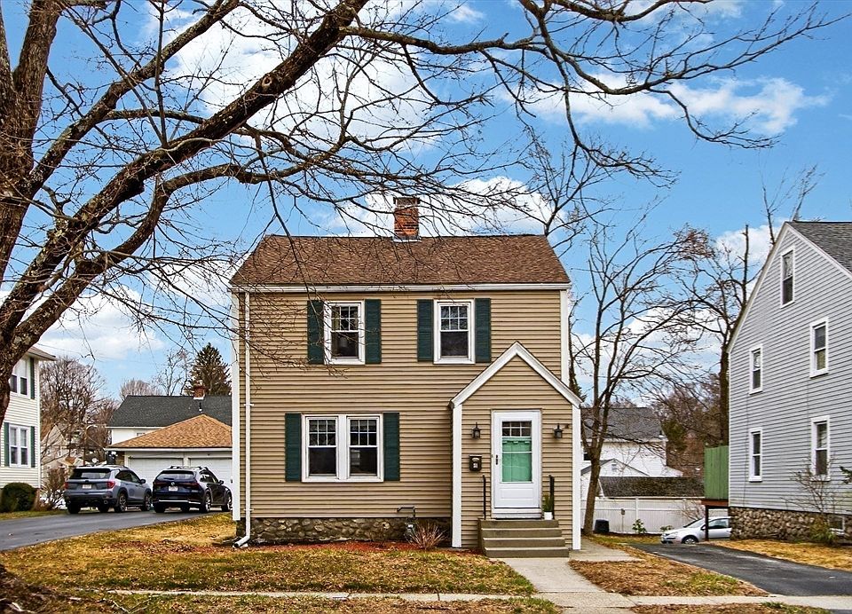 1st image of 51 Brantwood Rd