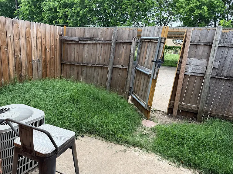 5907 Shadydell Dr #5907 — Photo 8