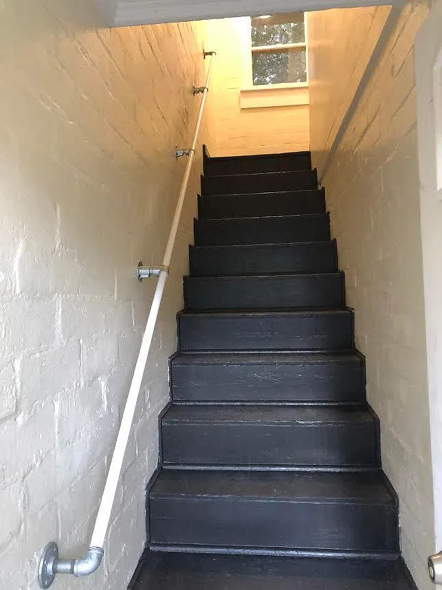 1 bed, 1000 sqft, $1,350 — Photo 2
