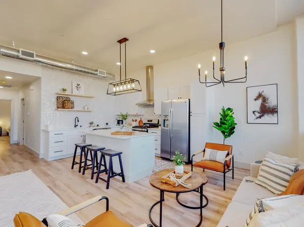 223 Sierra Dr SE #C1, Albuquerque, NM 87108