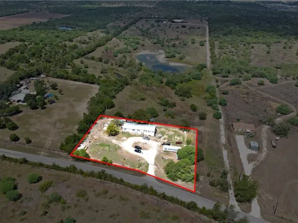 924 Union Wine Rd, New Braunfels, TX 78130