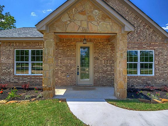 3rd image of 12123 Ivy Dr