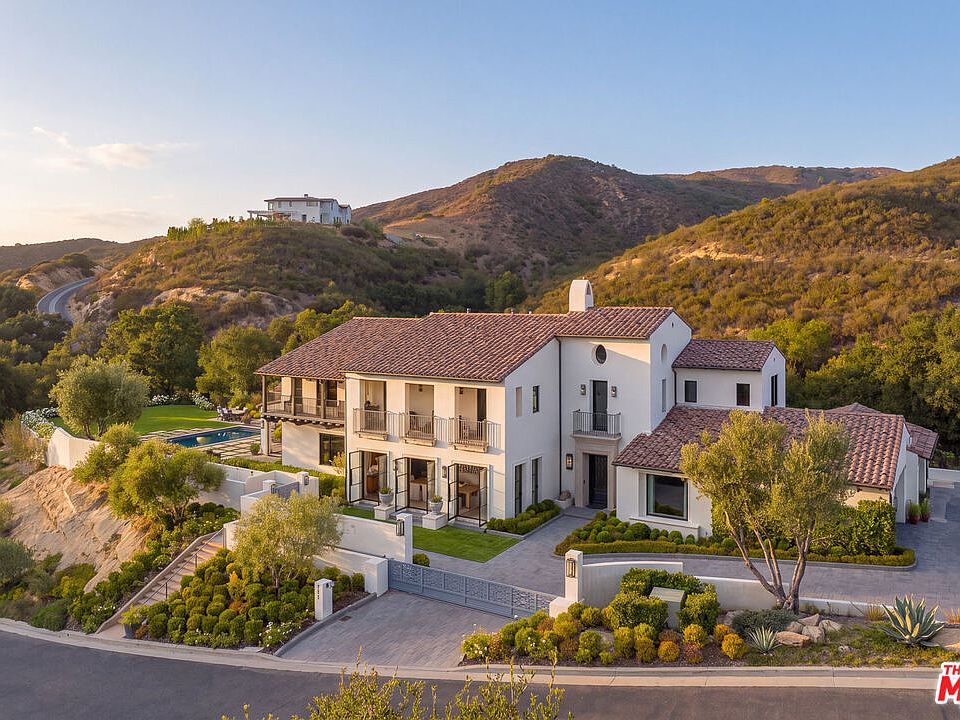 1st image of 2691 Country Ridge Rd
