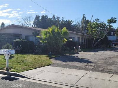 241 Costa Mesa St, Costa Mesa, CA, 92627