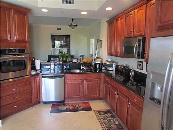 4th image of 16102 Emerald Estates Dr APT 209