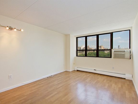2nd image of 301 Cathedral Pkwy #16A