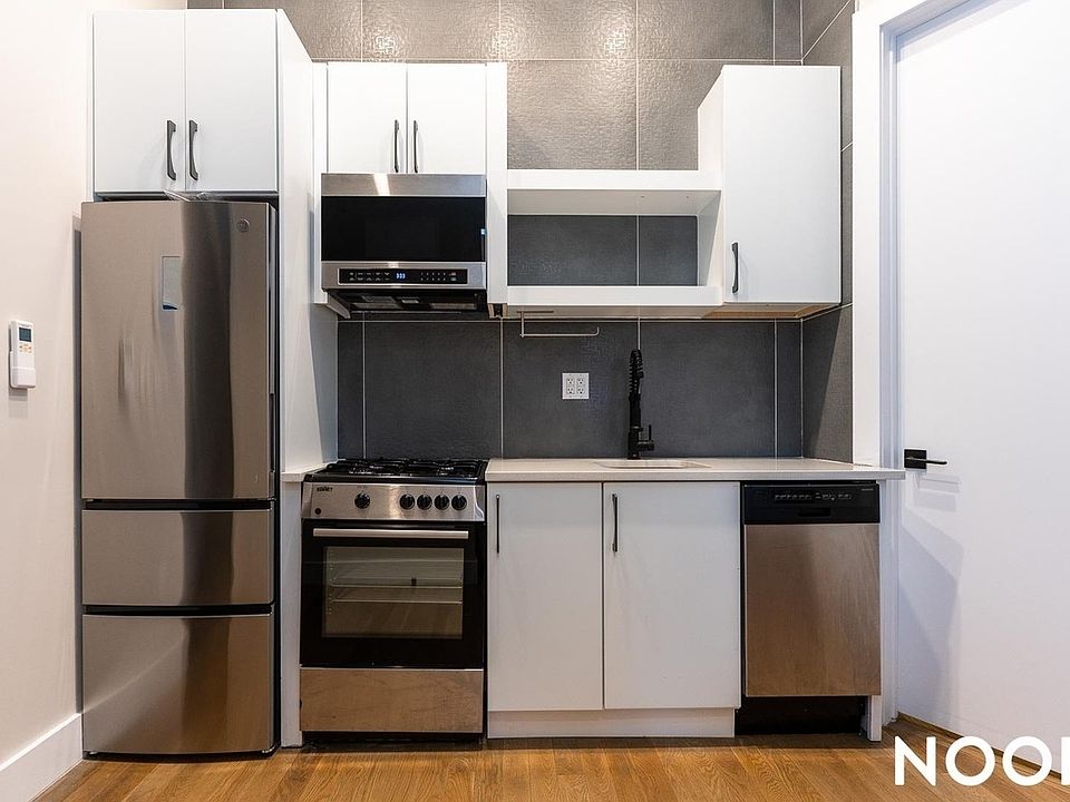 1st image of 90 Manhattan Ave #1G