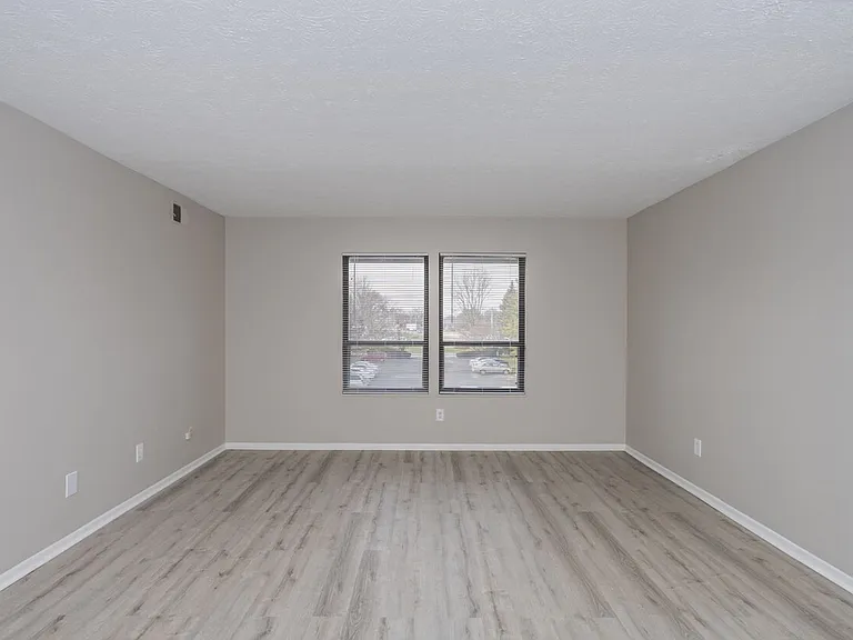 The Woodside Apartments - SPECIAL PROMOTIONS — Photo 27