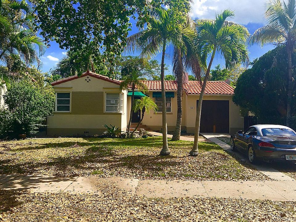 1st image of 740 Madeira Ave