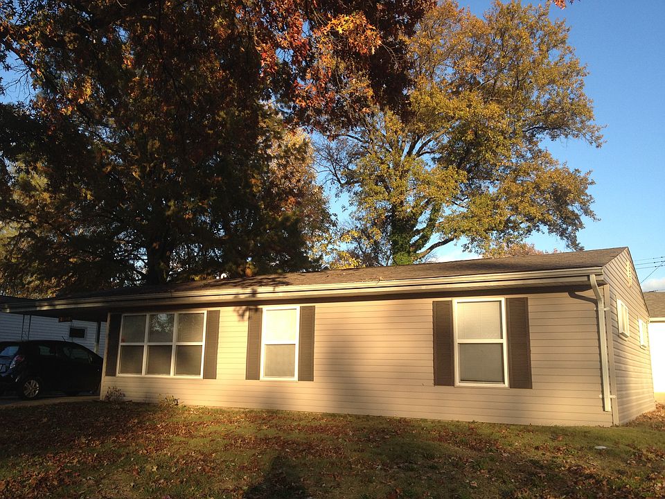 2nd image of 4000 Herbert Ave