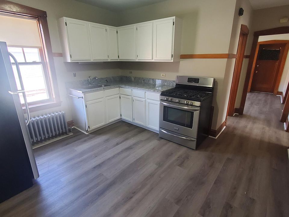 1st image of 1600 S 51st Ave #1R