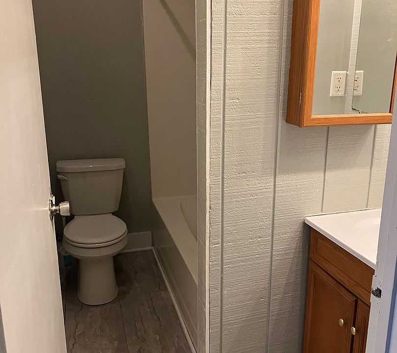 1461 Grand Avenue Apartment Rentals Schofield, WI Zillow