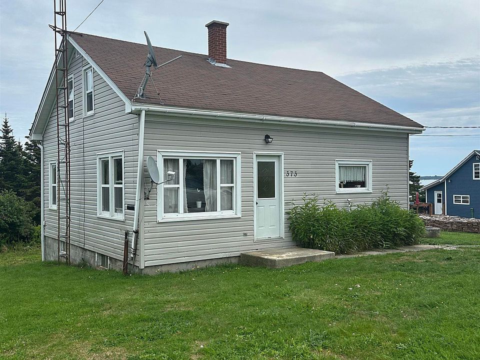 1st image of 373 Bear Point Rd