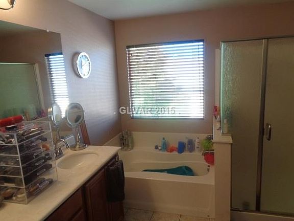 4th image of 10112 Hollis Mountain Ave