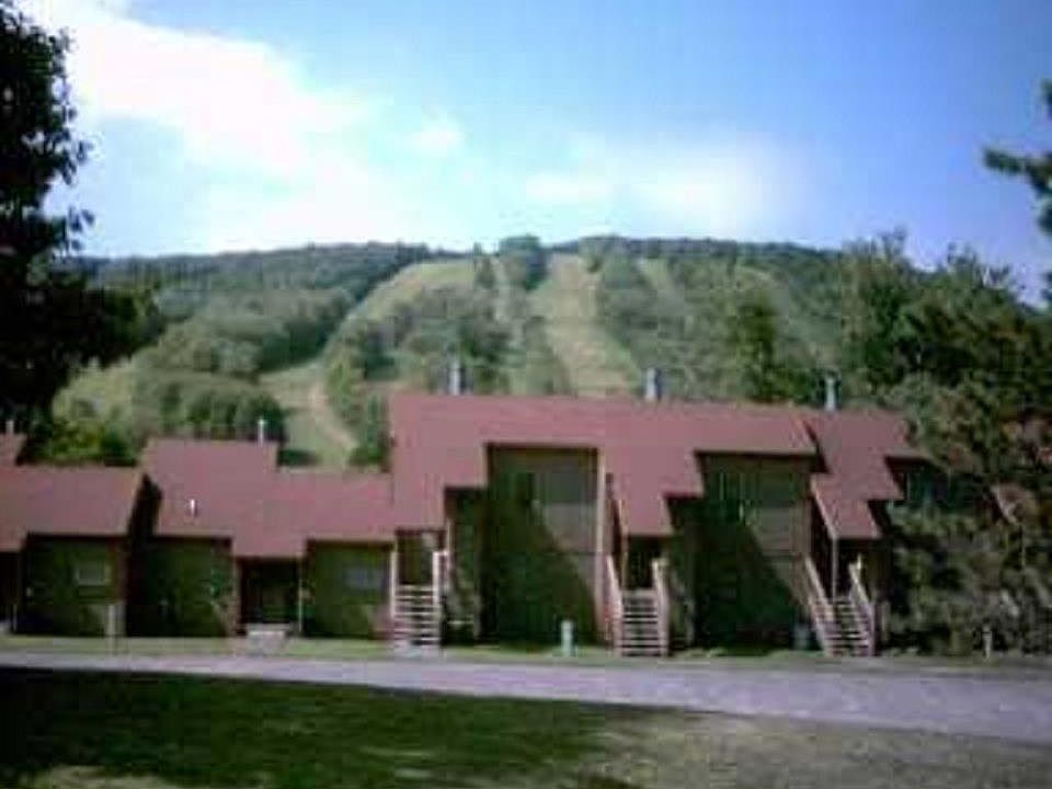 1st image of 2027 Alpha Cir APT 12D