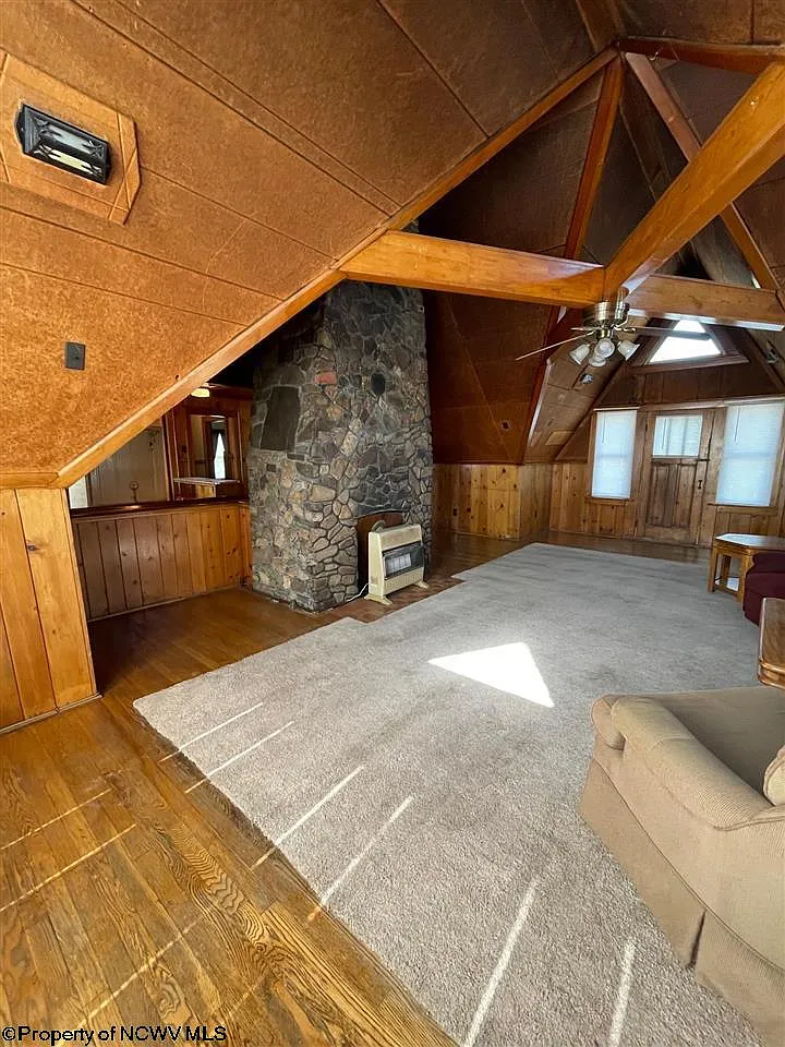 2 bed, 1.0 bath, $750 — Photo 4