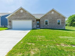 518 Dove Dr, Saint Charles, MO 63301