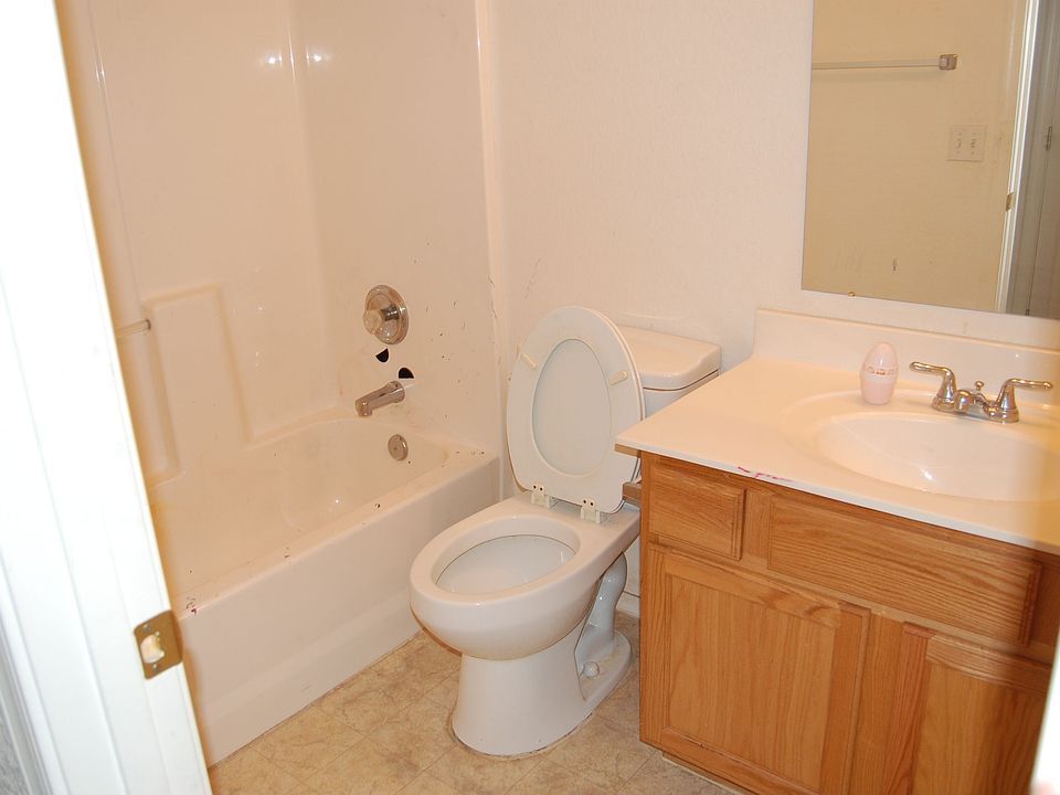 2nd image of 9206 W Cambridge Ave