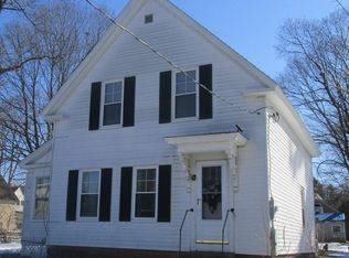 10 Norton St, Derry, NH 03038