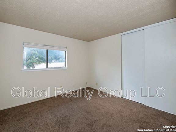 4th image of 5447 Mountain Vista Dr