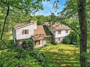 549 Kinsman Rd, Jamestown, PA 16134