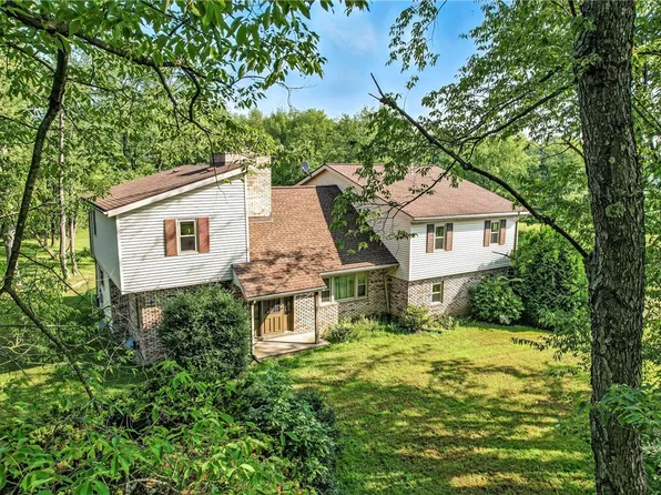 549 Kinsman Rd, Jamestown, PA 16134