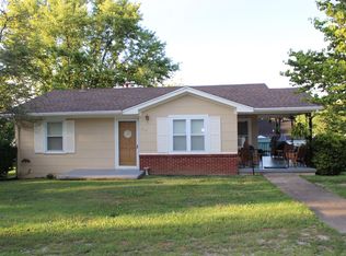 216 Cedar St, Glasgow, KY 42141