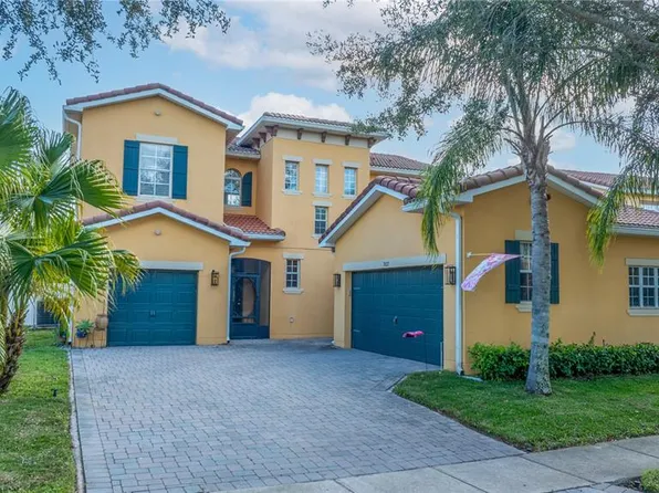 3827 Golden Knot Dr, Kissimmee, FL 34746