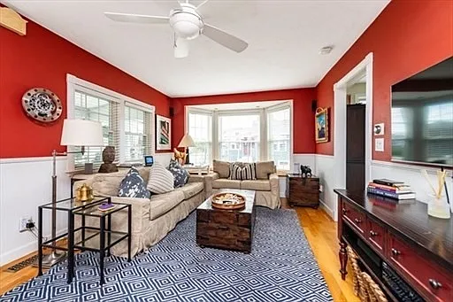 689 Nantasket Ave — Photo 10