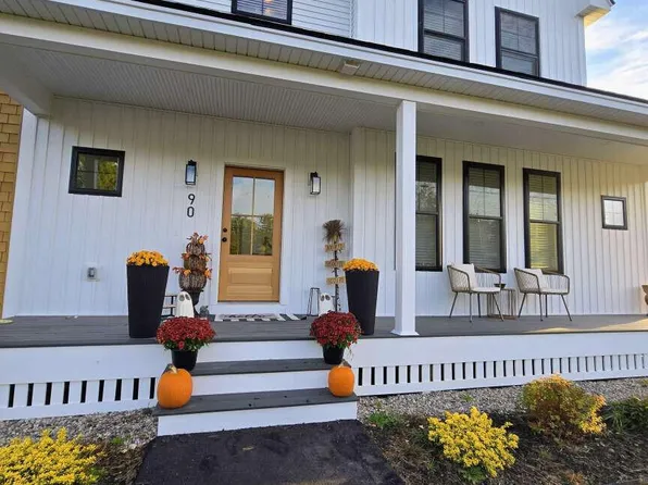 90 Running Hill Road, Scarborough, ME 04074