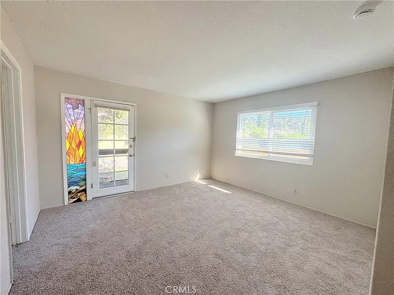 3528 Castle Rock Rd — Photo 9