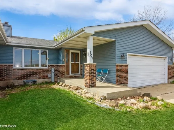 101 E Harrison St, Harvard, IL 60033