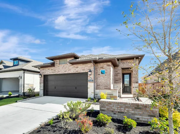 11210 Apricot Sulphur Dr, Cypress, TX 77433