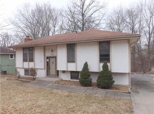 6012 N Broadway Ave, Kansas City, MO 64118