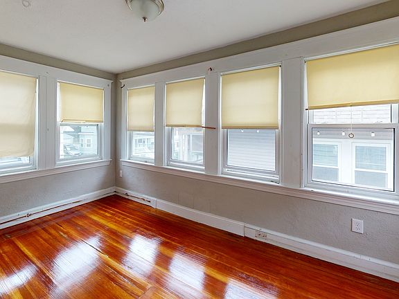 5th image of 20-22 Upcrest Rd #4