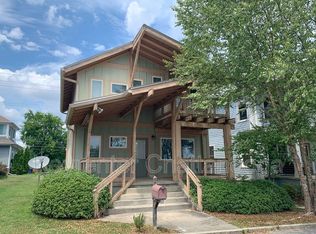 630 E 17th St, Chattanooga, TN 37408