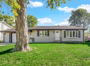 418 N Van Buren Ave, Bradley, IL 60915