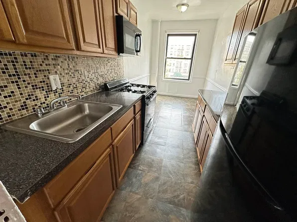 3175 Grand Concourse APT 3F, Bronx, NY 10468