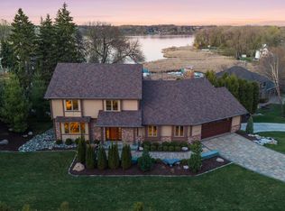 12030 28th Ave N, Plymouth, MN 55441