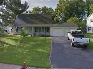 13310 Pennypacker Ln, Fairfax, VA 22033