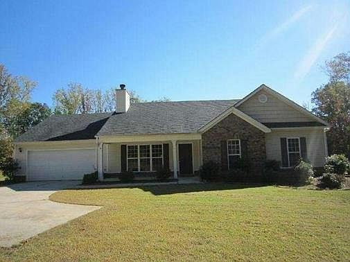 1st image of 349 Pinewood Cir