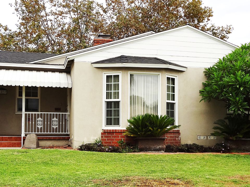 1st image of 11237 Davenrich St